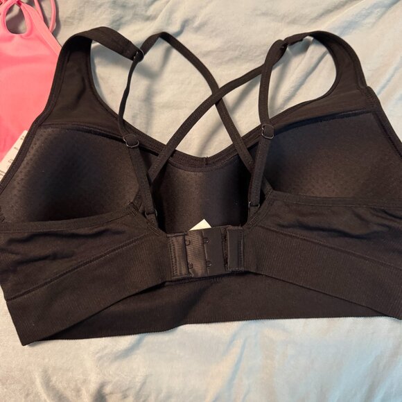 Victoria's Secret PINK Active Sports Bras Bundle of 2 New with Tags Size Medium - Picture 12 of 14